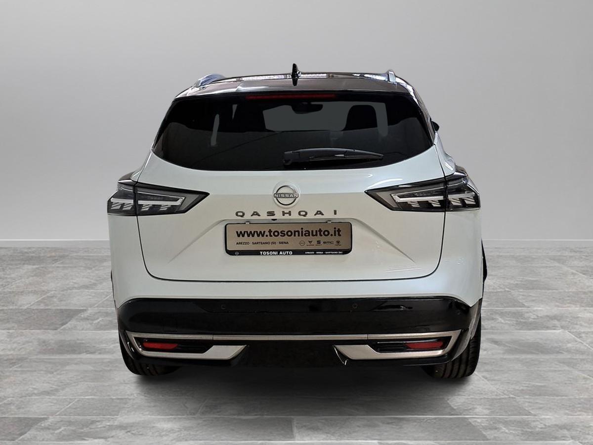 NISSAN QASHQAI TEKNA MHYB 140CV MT 2WD