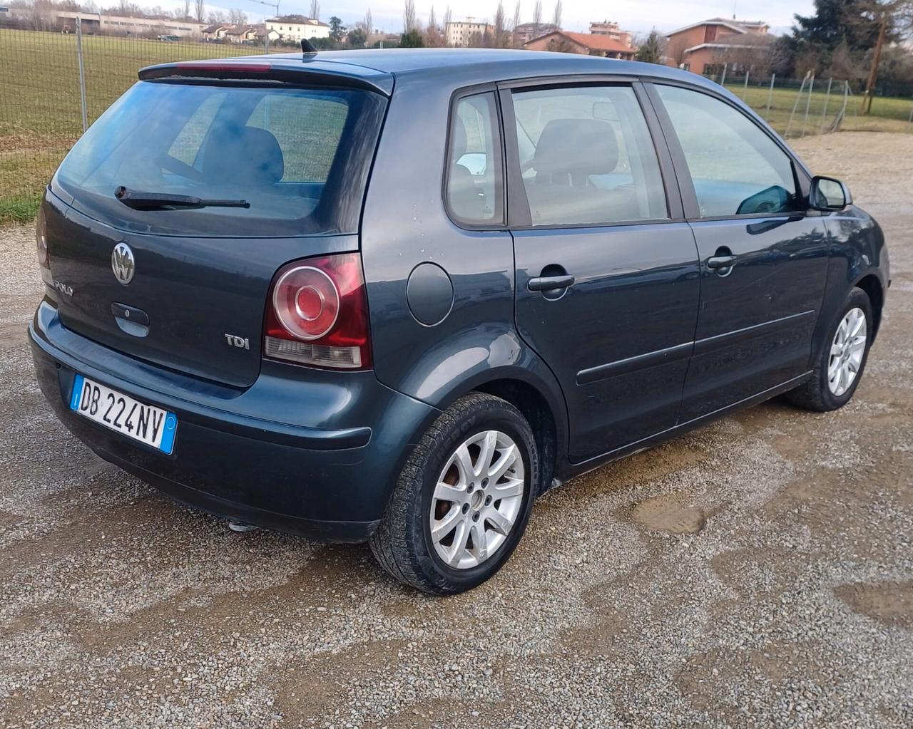 Volkswagen Polo 1.4/80CV TDI 5p. Sportline