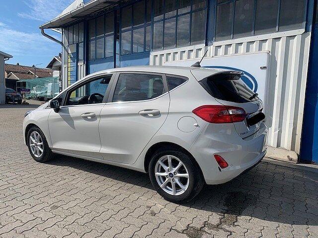 Ford Fiesta 1.0 Ecoboost Hybrid 125 CV 5 porte Titanium