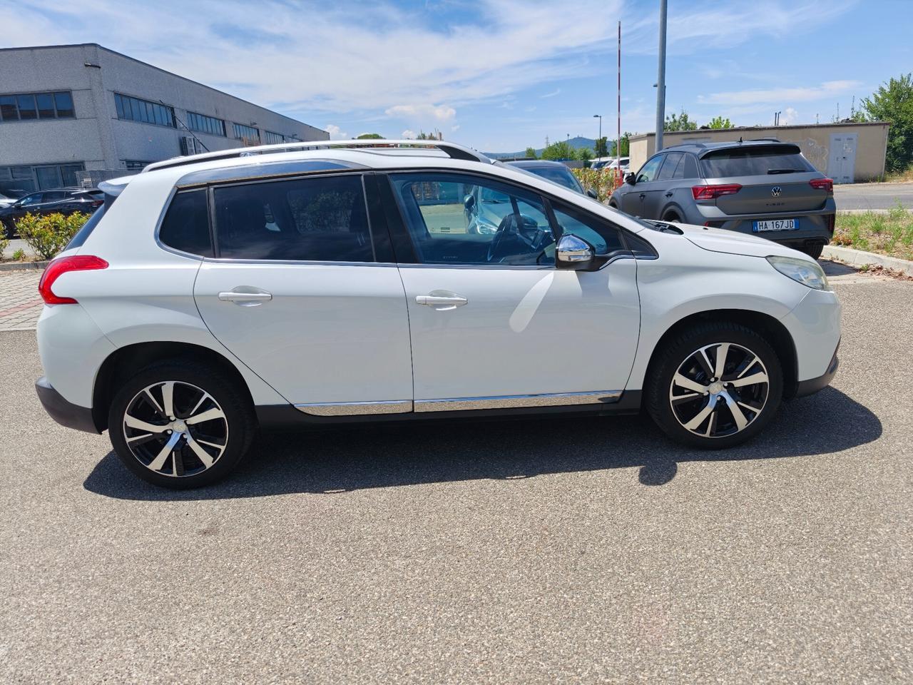 Peugeot 2008 1.6 e-HDi 92 CV Allure