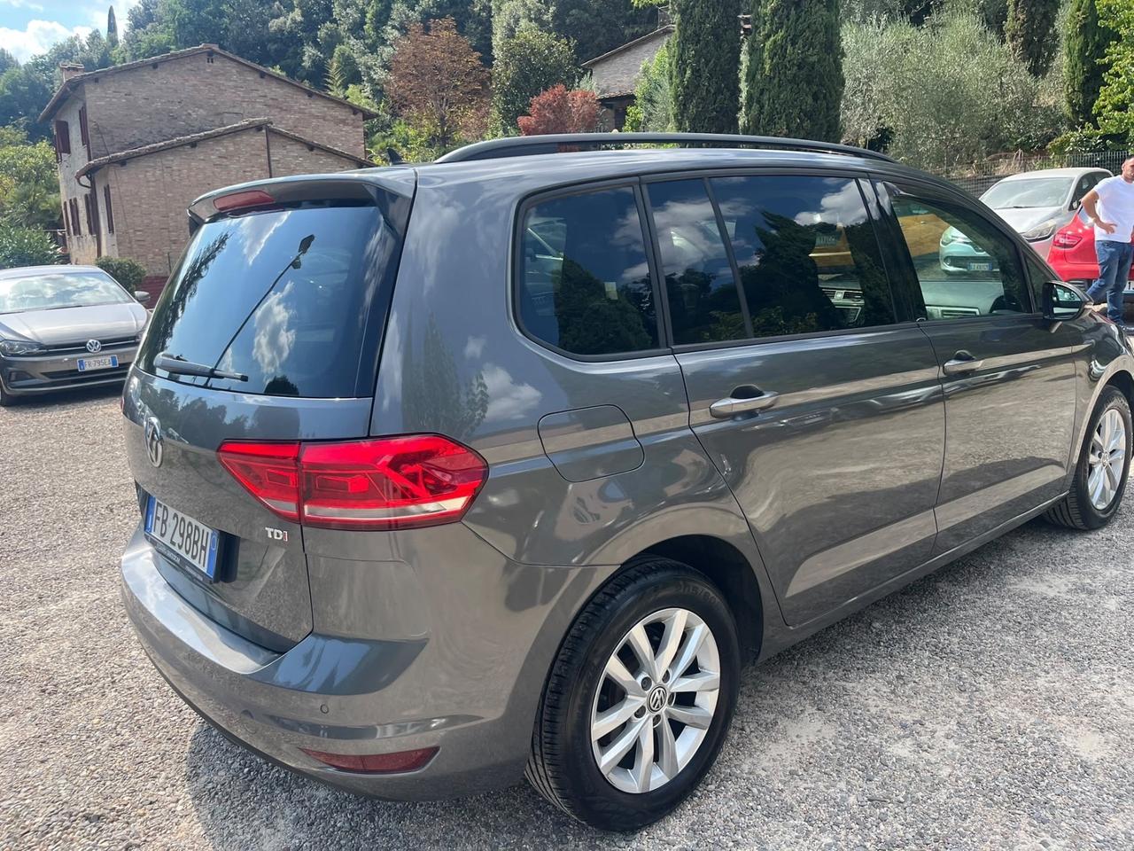 Volkswagen Touran 1.6 TDI Executive BlueMotion Technology