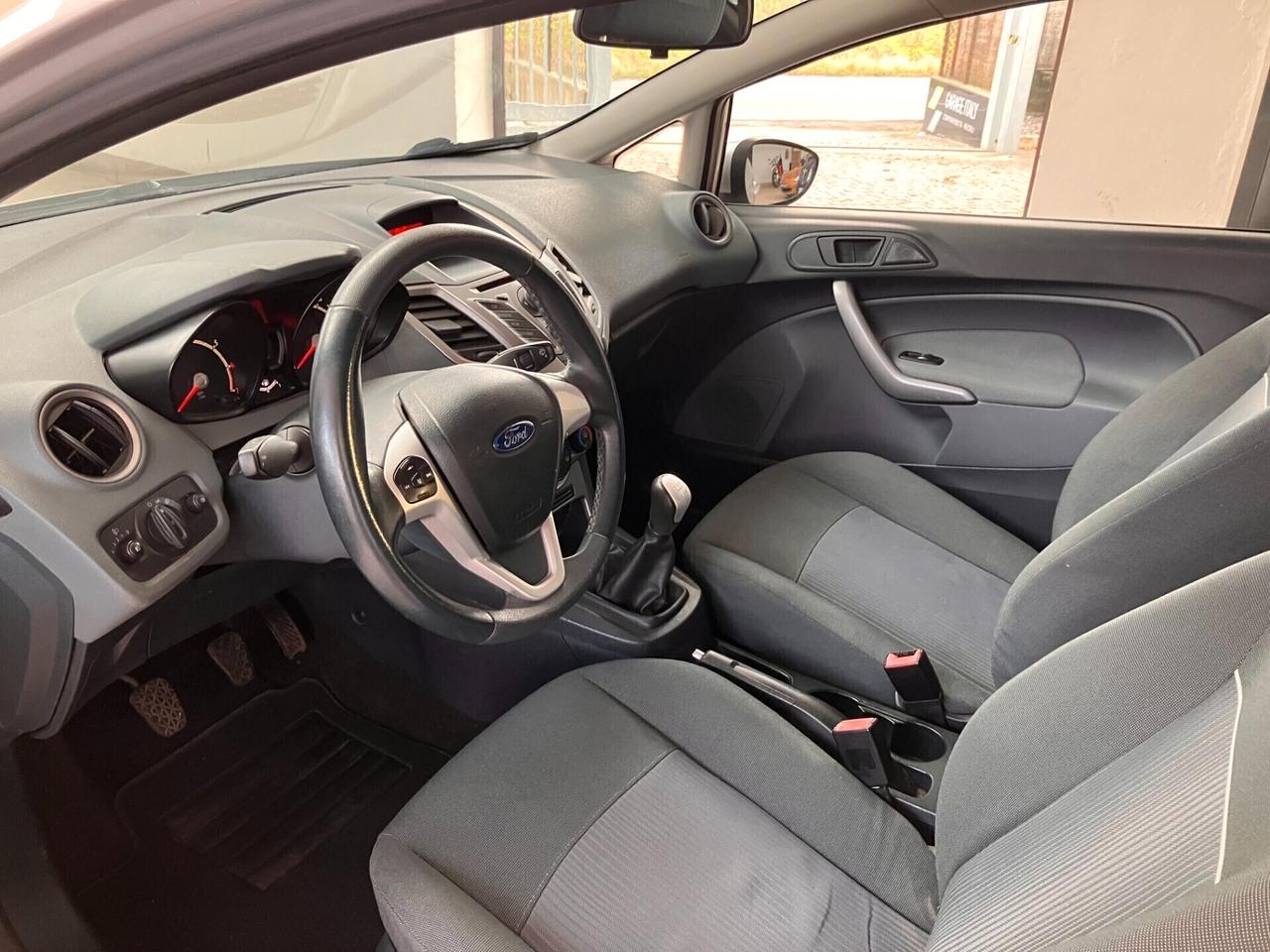 Ford Fiesta 1.2 16V 60CV 3p. Titanium NEOPATENTATI