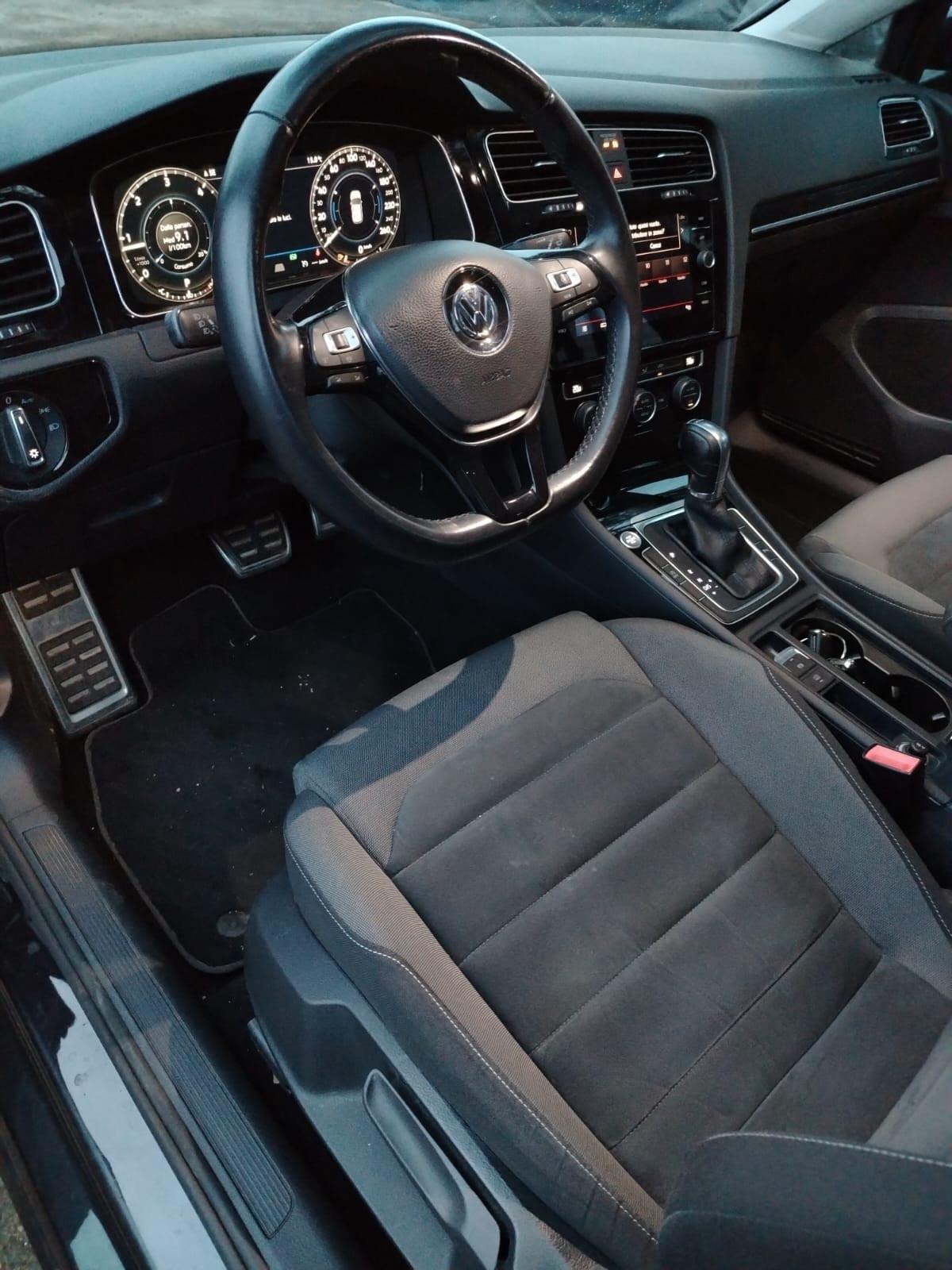 Volkswagen Golf 2.0 TDI DSG 5p. Executive BlueMotion Technology