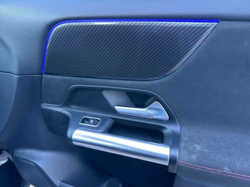 Mercedes-Benz GLA GLA 180 d Automatic Premium