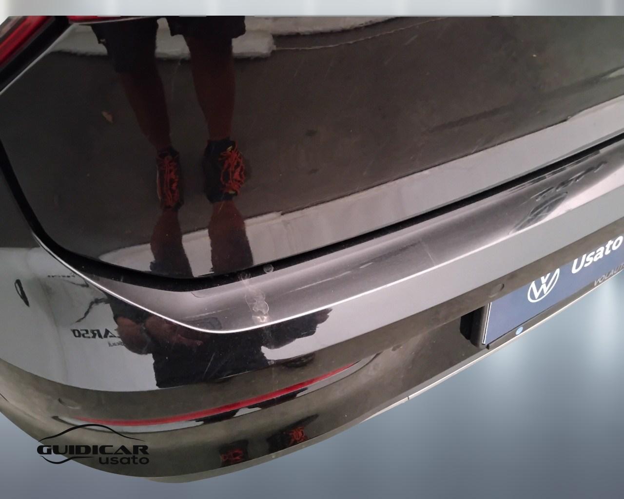 VOLKSWAGEN Golf VIII 2020 - Golf 1.5 tgi Style 130cv