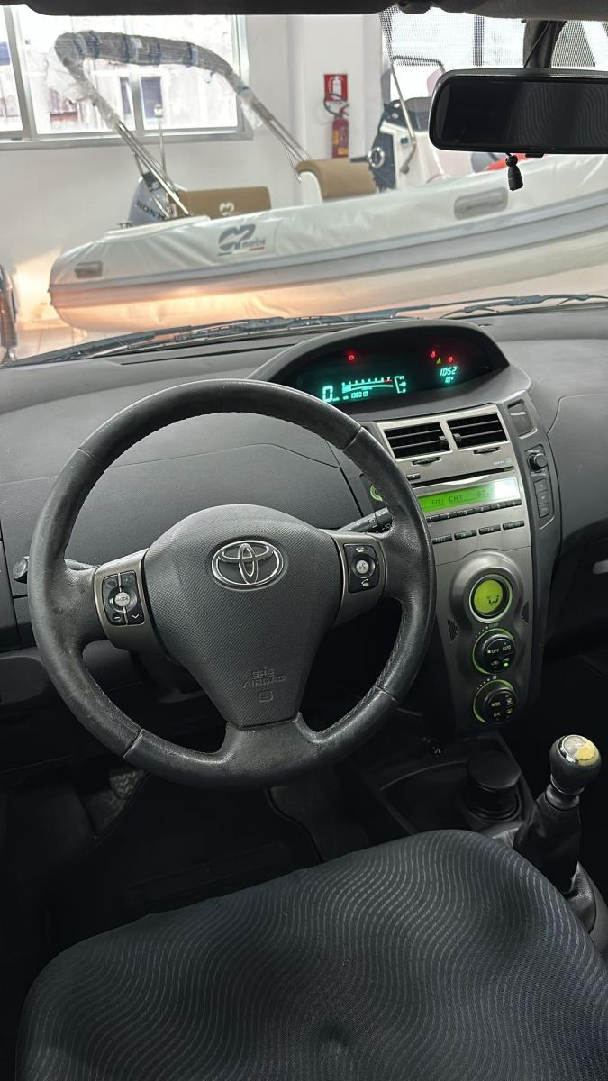 TOYOTA - Yaris - 1.3 5p.