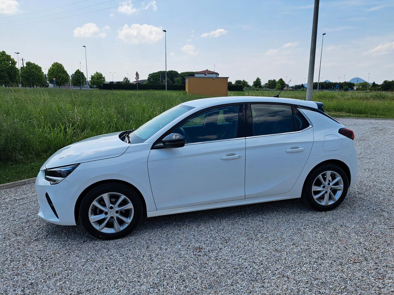 Opel Corsa 1.2 Elegance