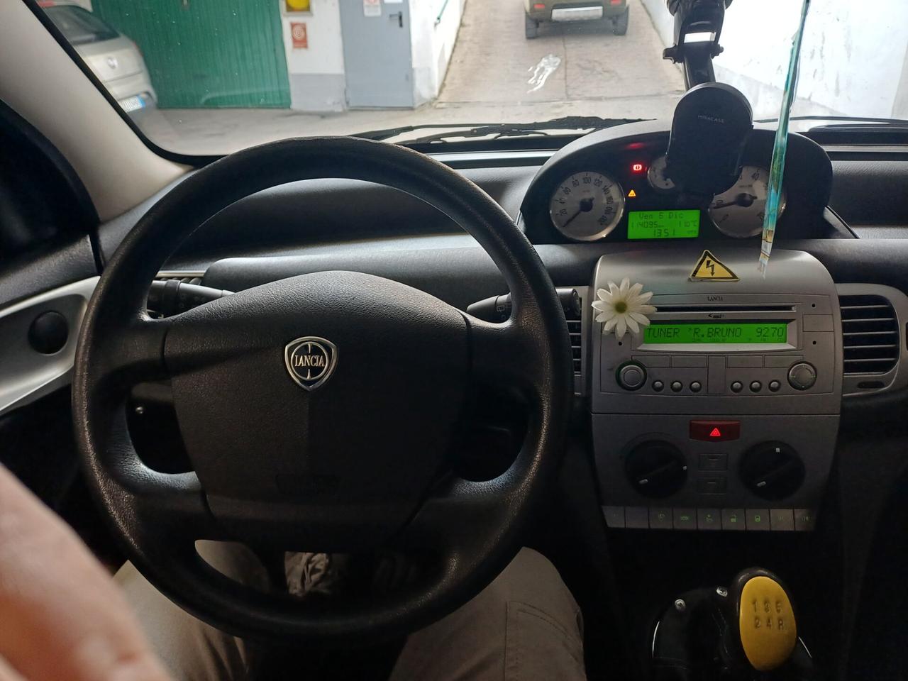 Lancia Ypsilon 1.2 Argento