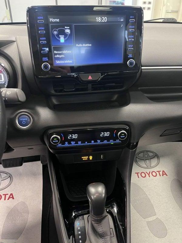 Toyota Yaris 1.5 Hybrid 5 porte Lounge