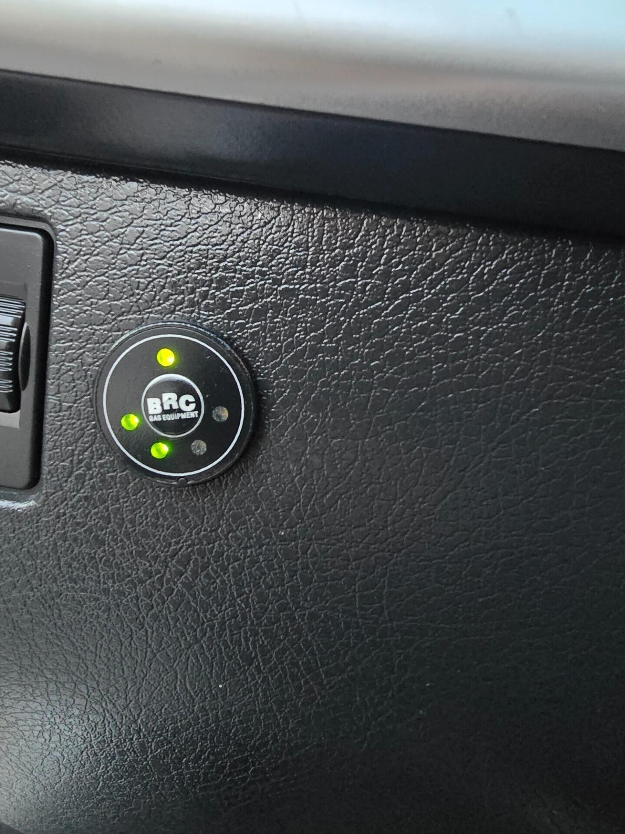 Peugeot 207 1.4 8V 75CV SW Energie ECO GPL