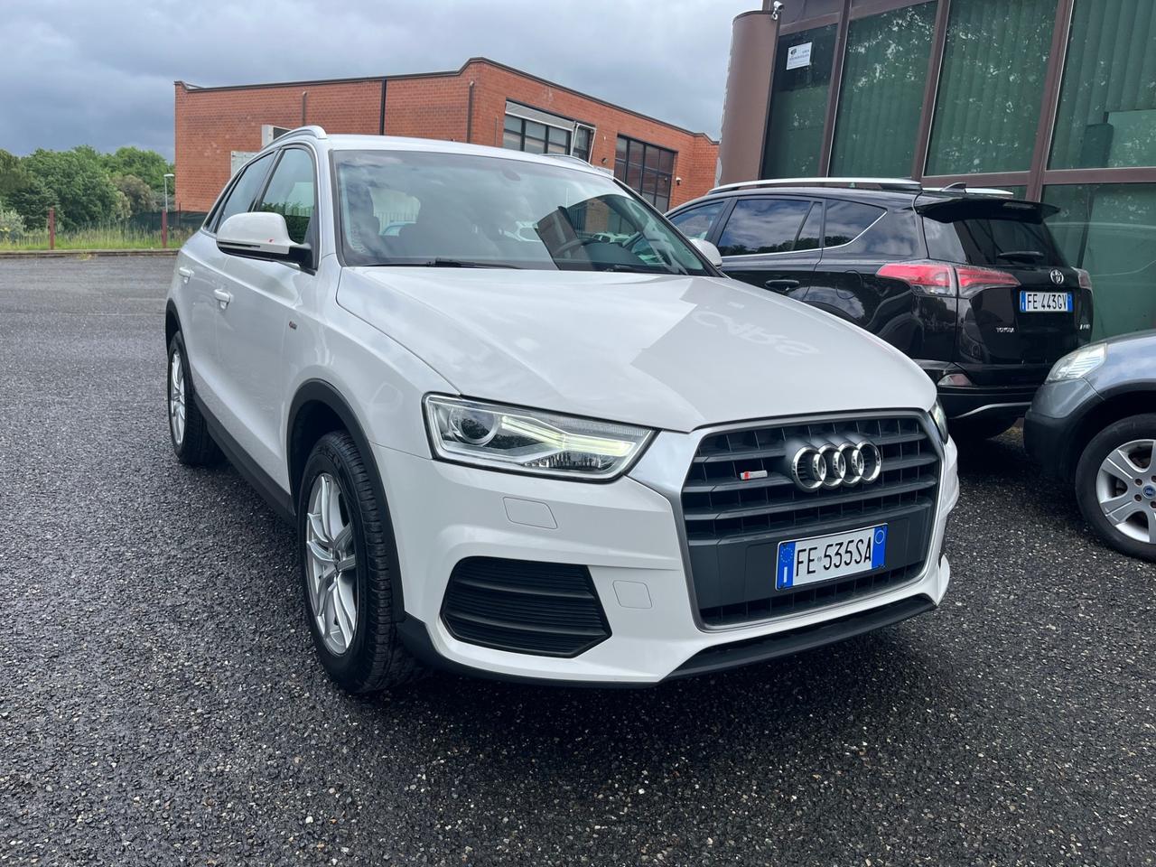 Audi Q3 2.0 TDI 150 CV S-LINE 2016 125.000 KM