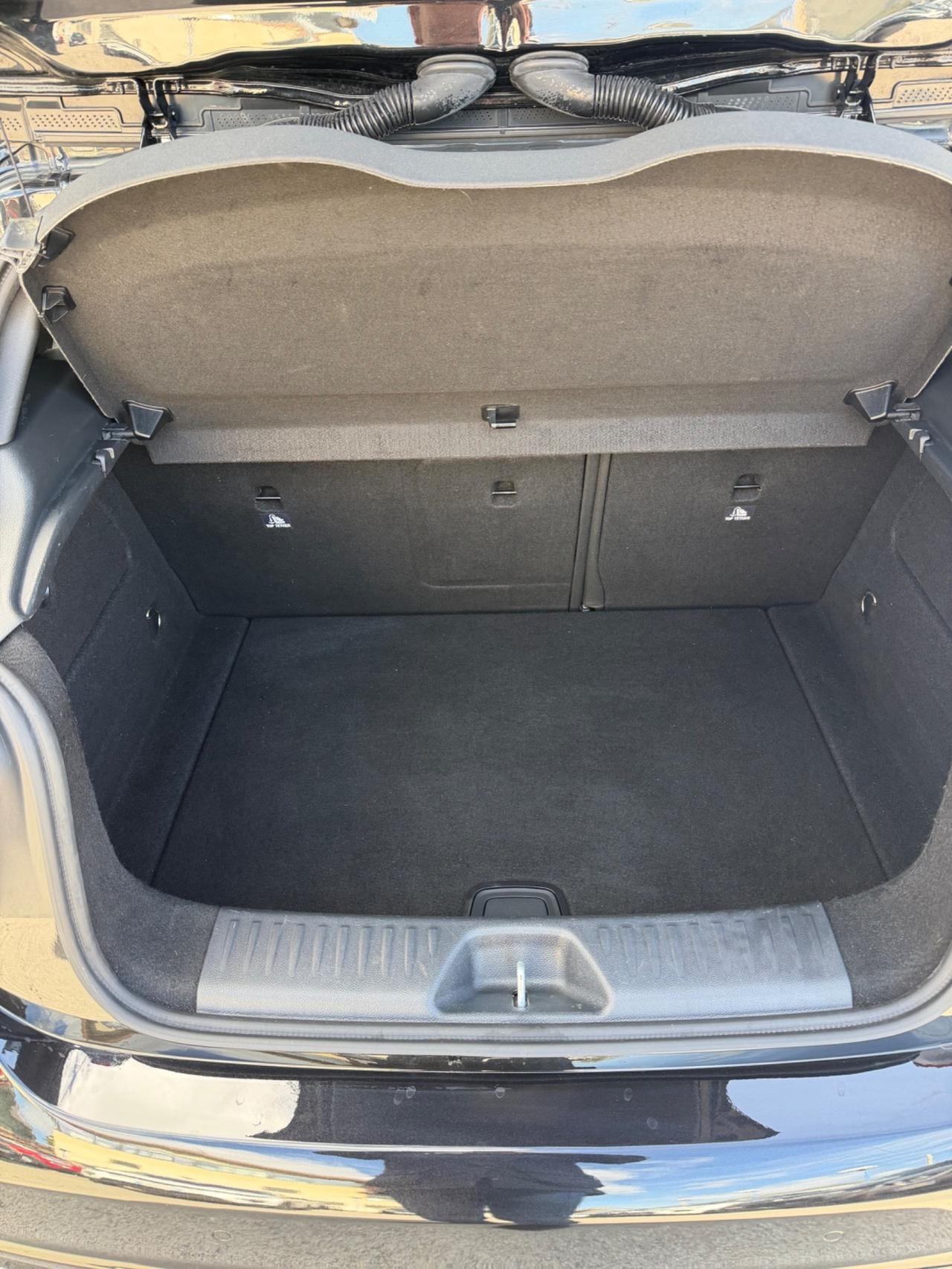 Mercedes-benz A 180 d Premium AMG 2017