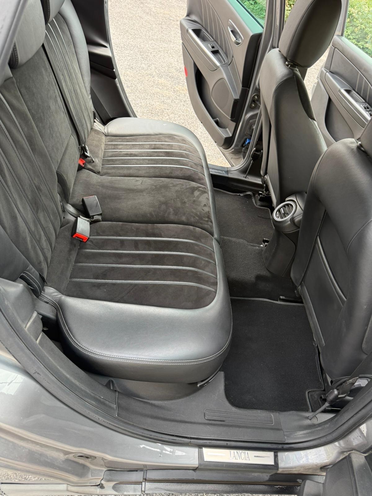 Lancia Delta 1.6 MJT DPF Business