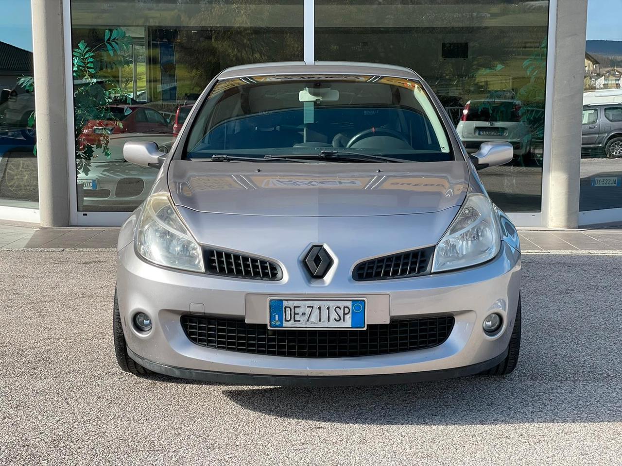 Renault Clio 2.0 16V 200CV 3 porte RS