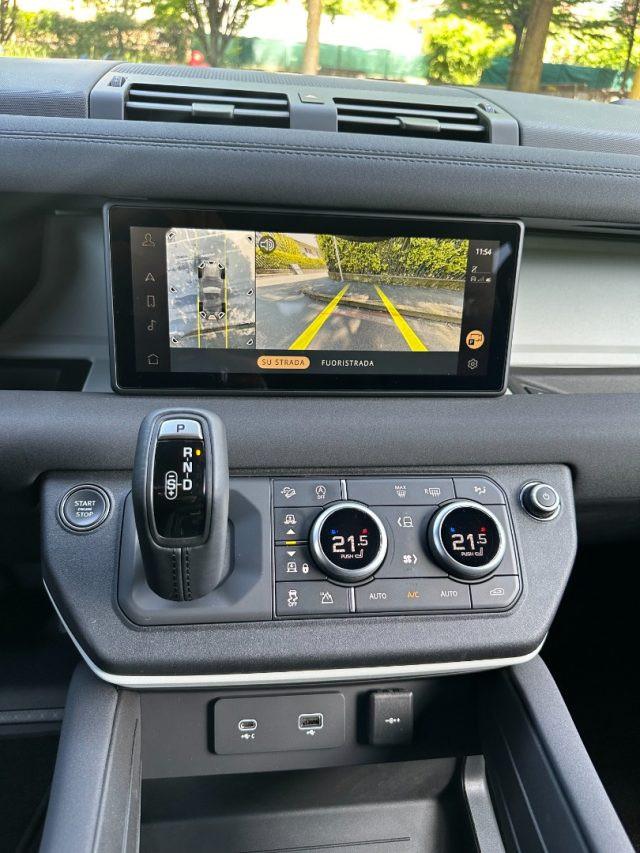 LAND ROVER Defender 90 3.0D I6 AWD Auto HSE