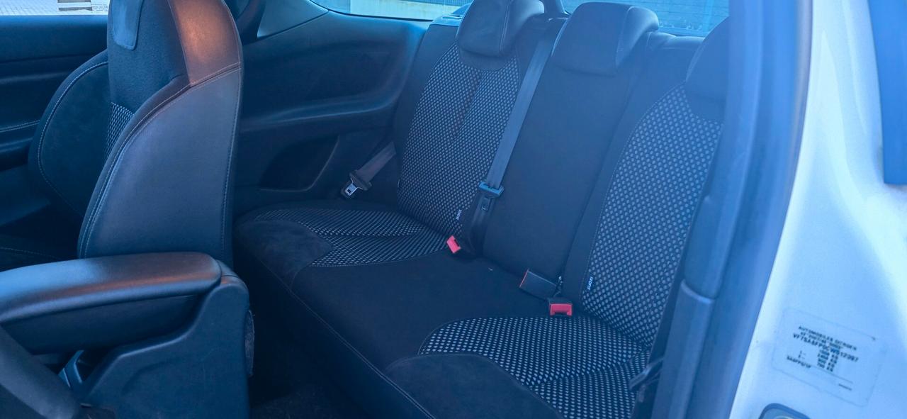 Ds DS3 3 1.4 VTi 95 CMP-5 Just Black