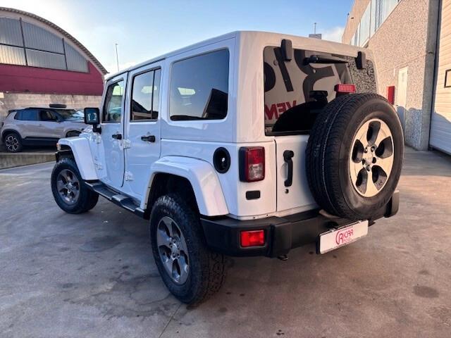 Jeep Wrangler Unlimited 2.8 CRD DPF Sahara Auto