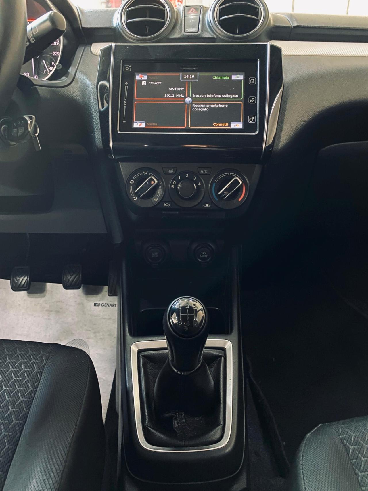 Suzuki Swift 1.2 Hybrid Top - GARANTITA
