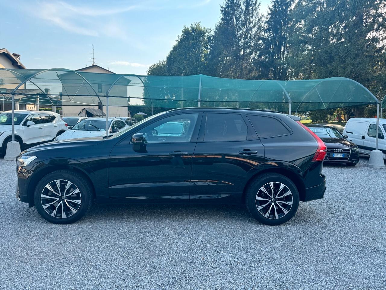 Volvo XC 60 XC60 B4 automatico Plus Dark