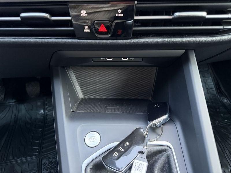 Volkswagen Golf Golf 1.0 tsi evo Life 110cv LED+COCKPIT PREZZO SENZA VINCOLI FINANZIARI !!!!