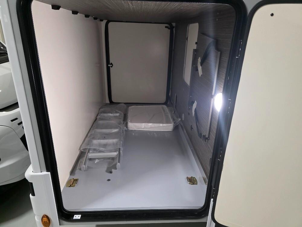 CAMPER MCLOUIS MC4 870