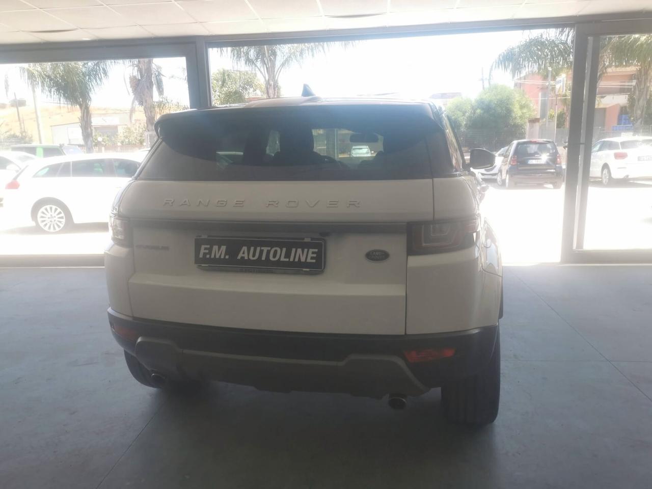 Land Rover Range Evoque 2.0 eD4 . Urban Attitude Edition 2017