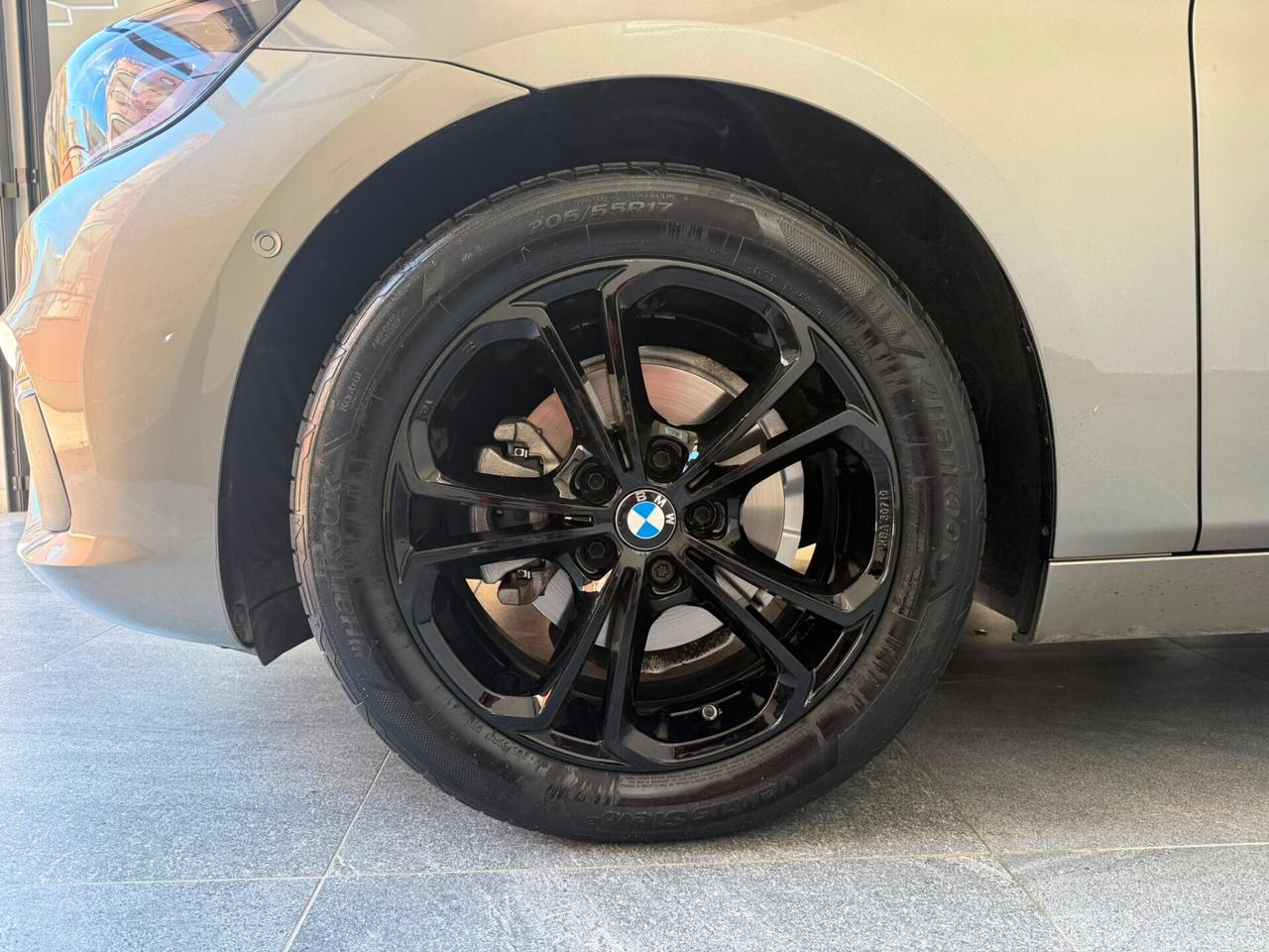 Bmw 2er Active Tourer 218d Luxury