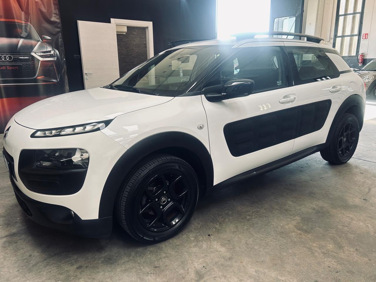 Citroen C4 Cactus 1200 puretech 82cv SHINE EURO6
