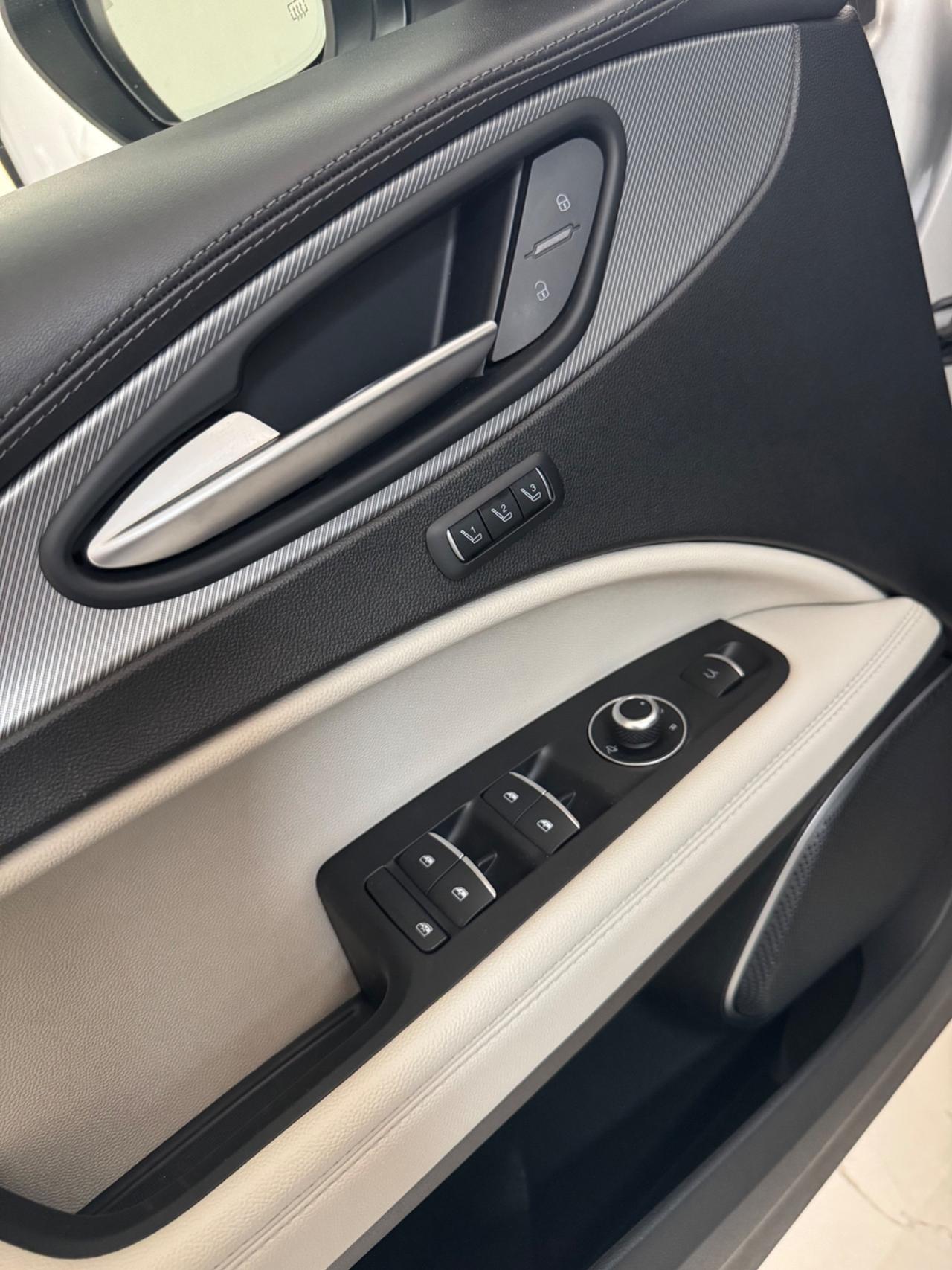 Alfa Romeo Stelvio 2.2 Turbodiesel 210 CV AT8 Q4 Veloce