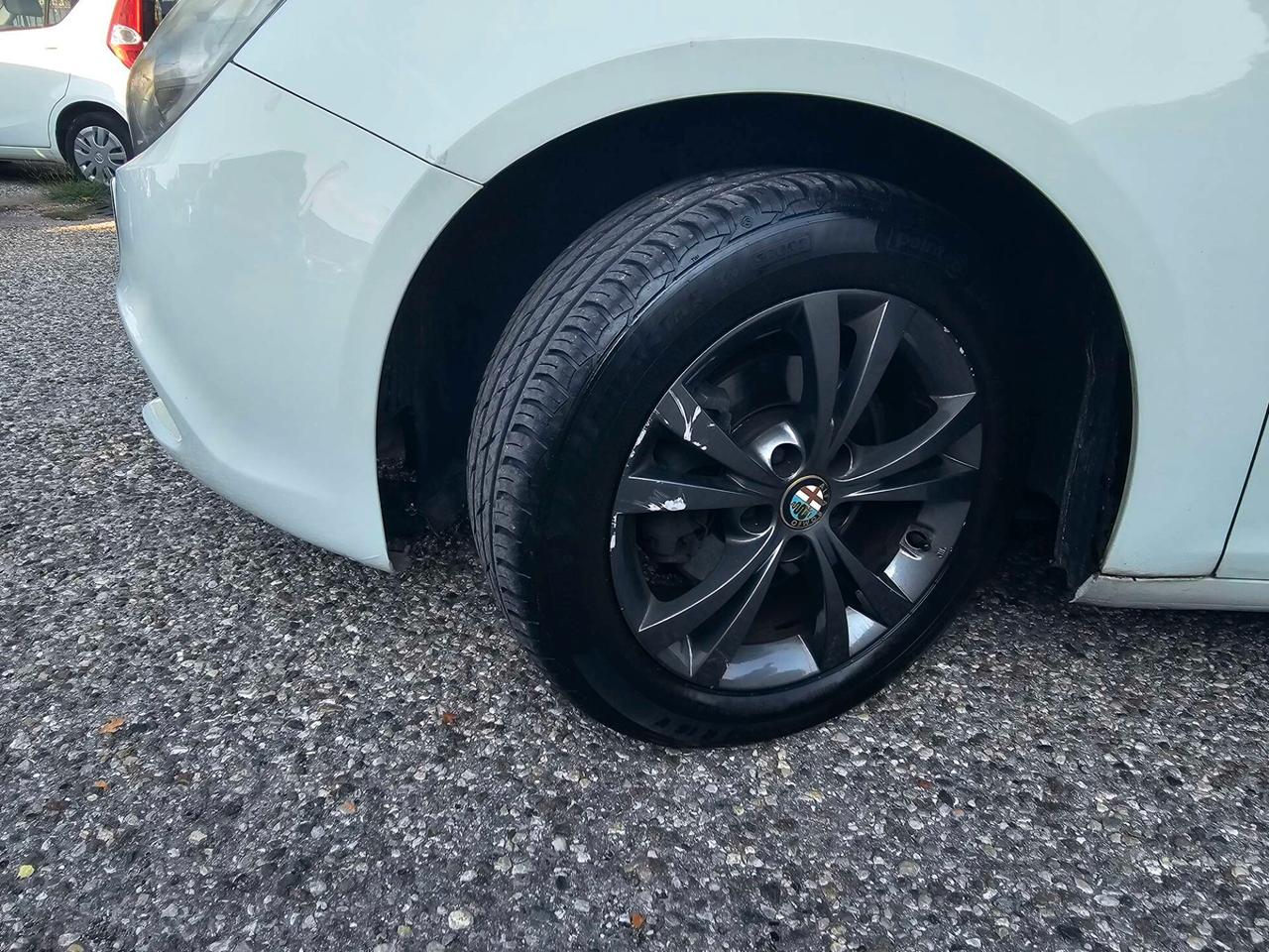 Alfa Romeo Giulietta 1.6 JTDm-2 105 CV Exclusive