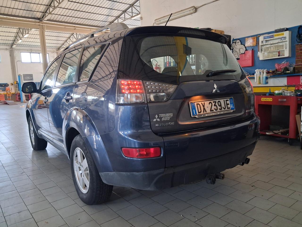 MITSUBISHI Outlander 2.000 TDI 140cv 4WD