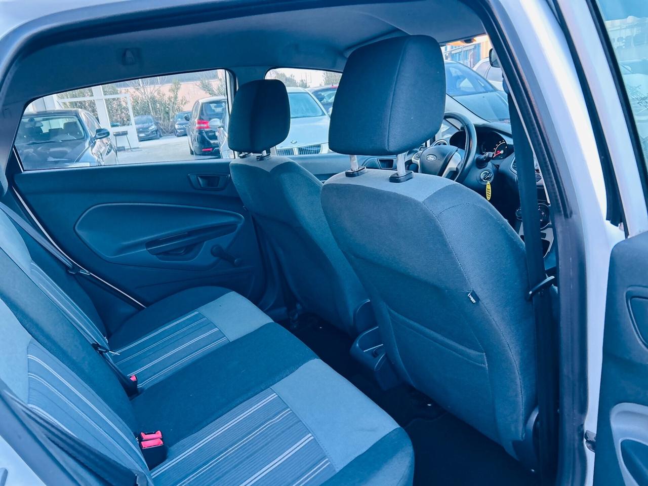 Ford Fiesta 1.4 5 porte Bz.- GPL Titanium