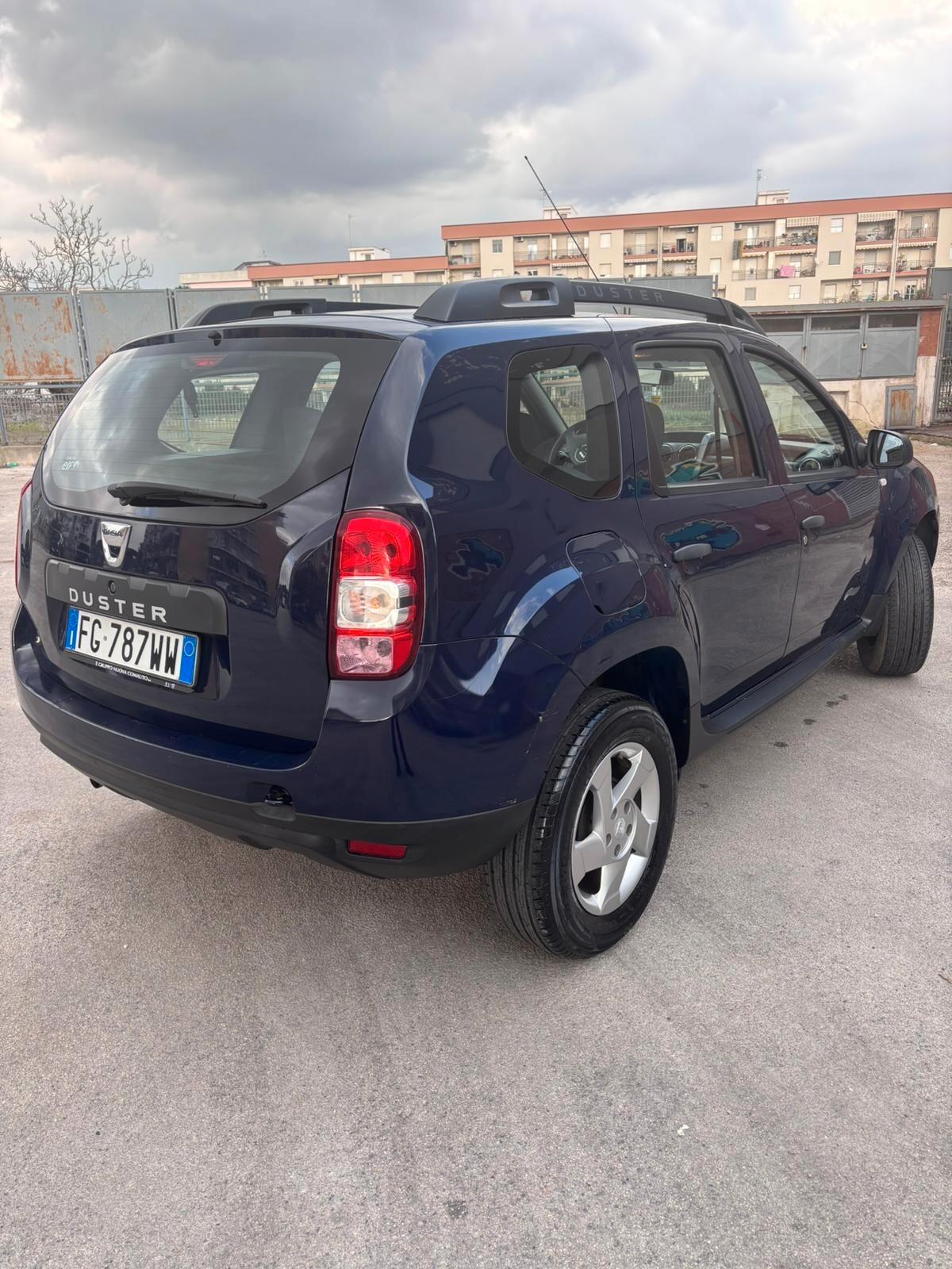 Dacia Duster 1.6 115 SES 4X2 GPL SERIE BLACK SHADOW