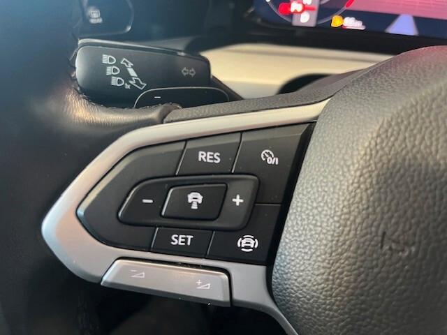 Volkswagen Golf 2.0 TDI DSG SCR Life 115 CV