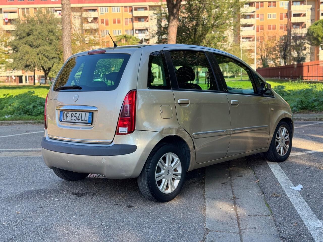 Lancia MUSA 1.4 16V Platino Plus benzina 2007