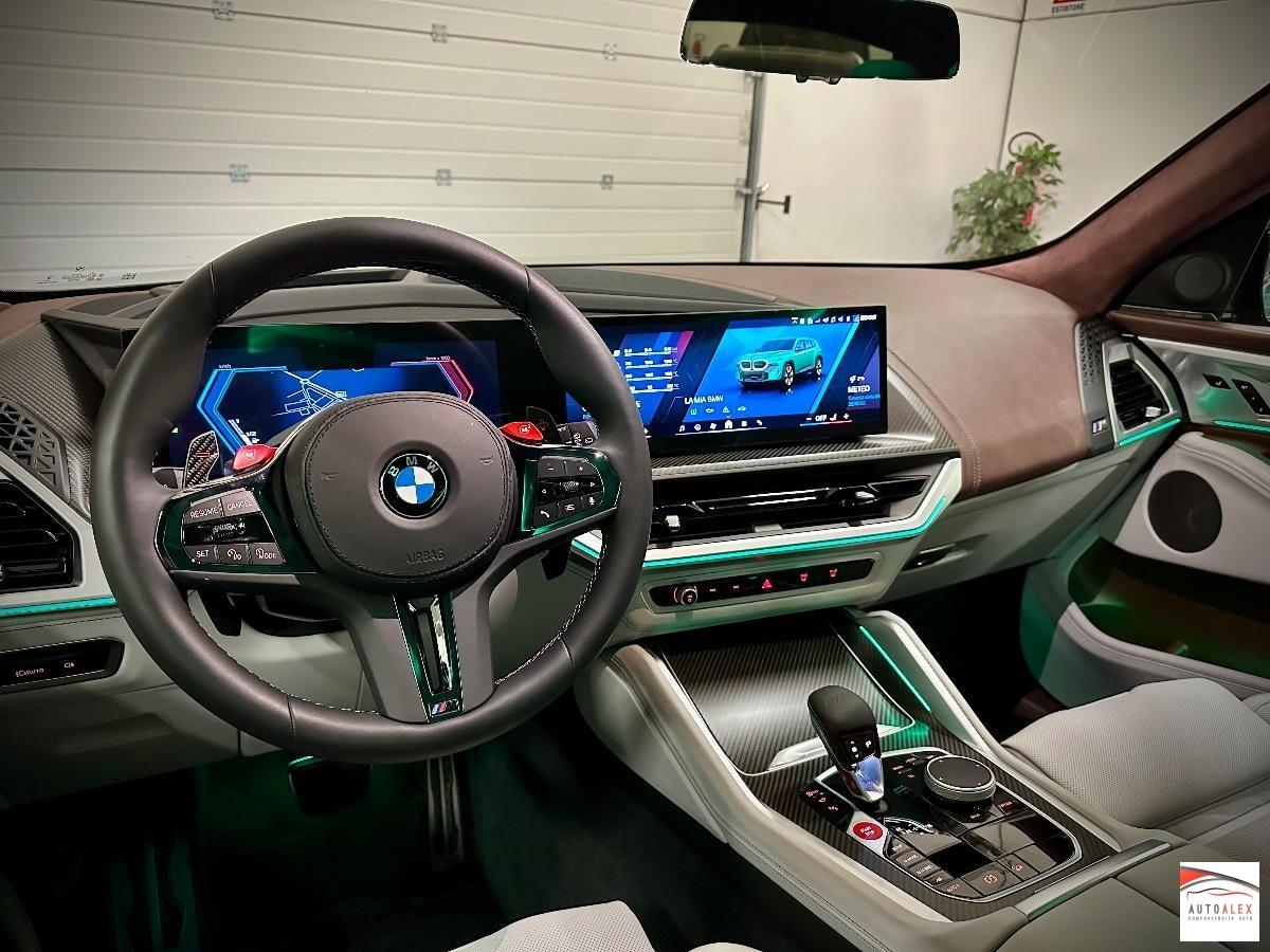 BMW - XM - 4.4 phev 653 cv