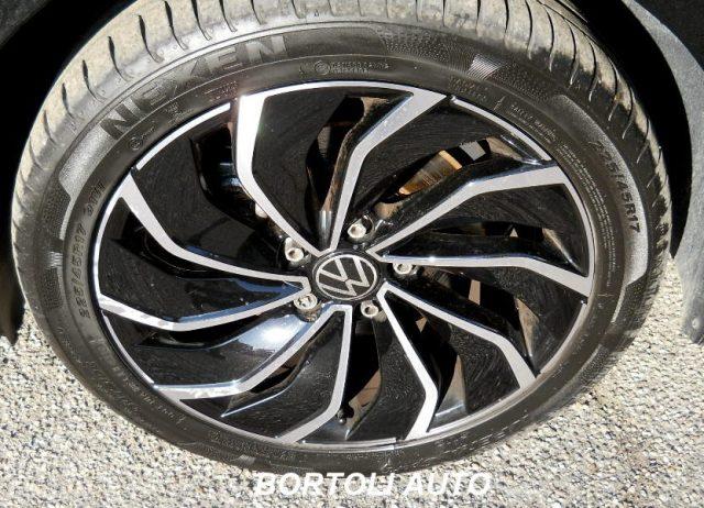 VOLKSWAGEN Golf 1.0 eTSI 14.000 KM EVO DSG LIFE AUTOMATICA