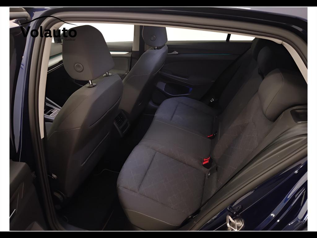 VOLKSWAGEN Golf VIII 2020 - Golf 1.5 tgi Life 130cv