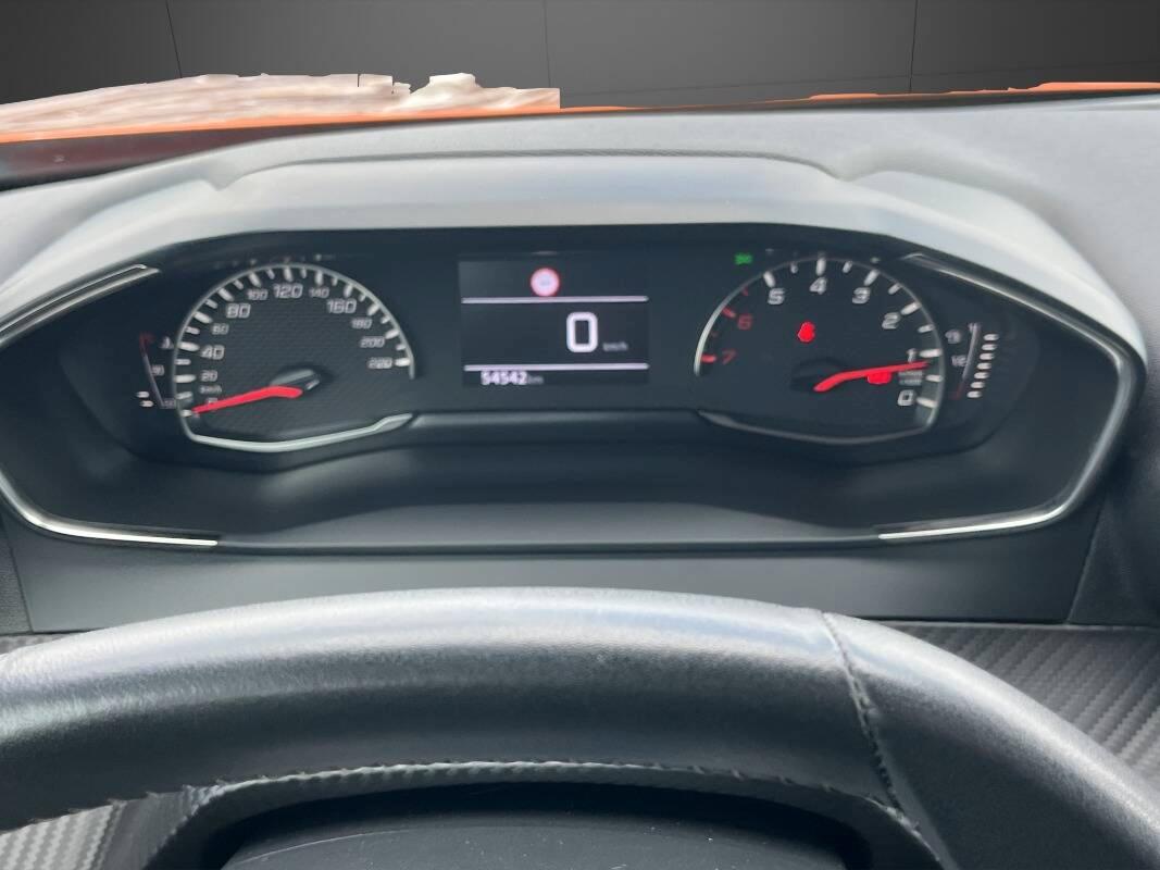 Peugeot 2008 1.2 puretech Active Pack s&s 130cv