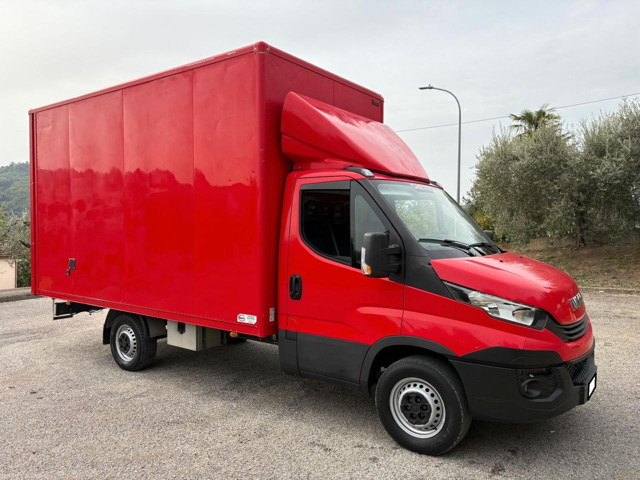 IVECO Daily 35S14NA8 3.0Nat. Pow. Hi-Matic - 2019
