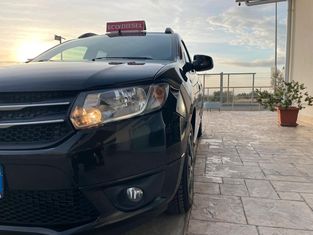 Dacia Logan MCV 1.5 dCi 8V 75CV Lauréate