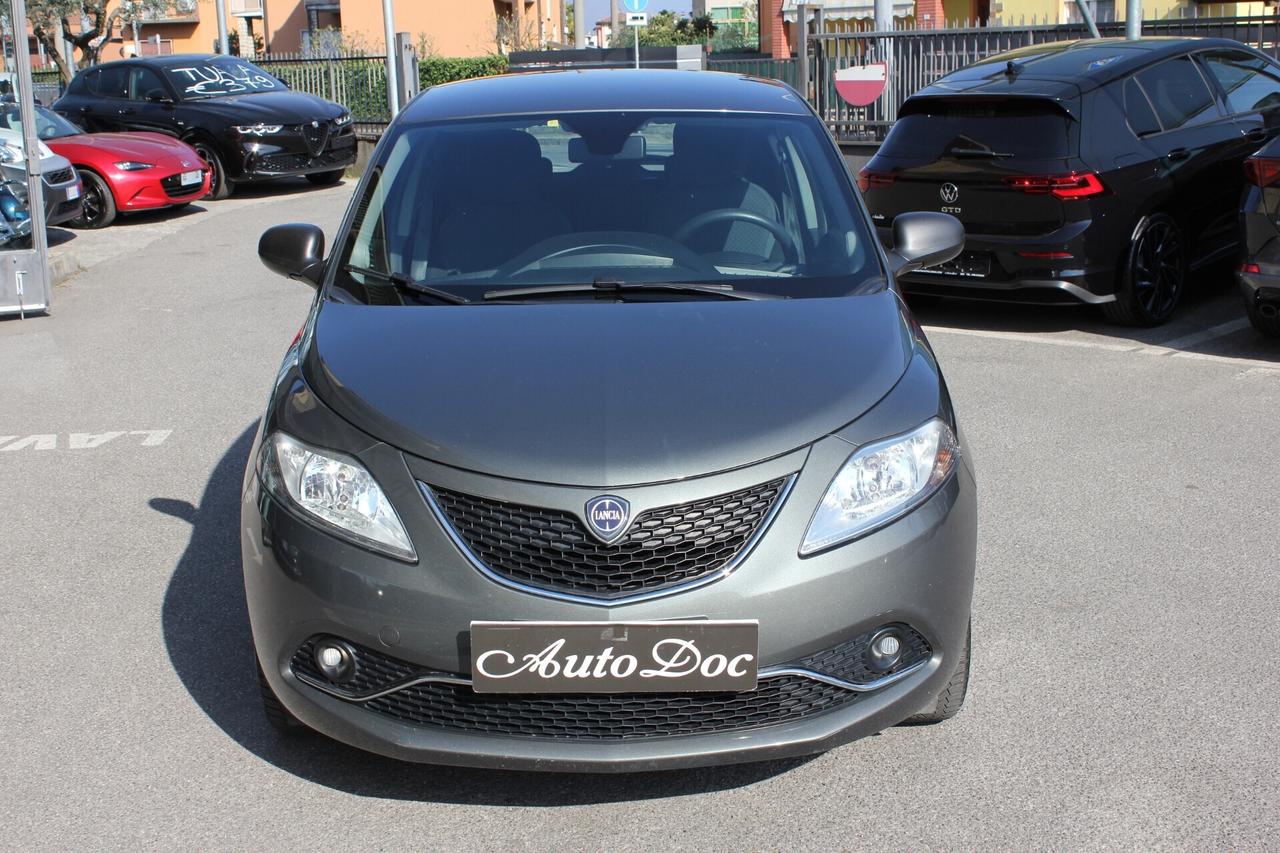 LANCIA YPSILON 1.2 69CV 5 PORTE GPL ECOCHIC SILVER