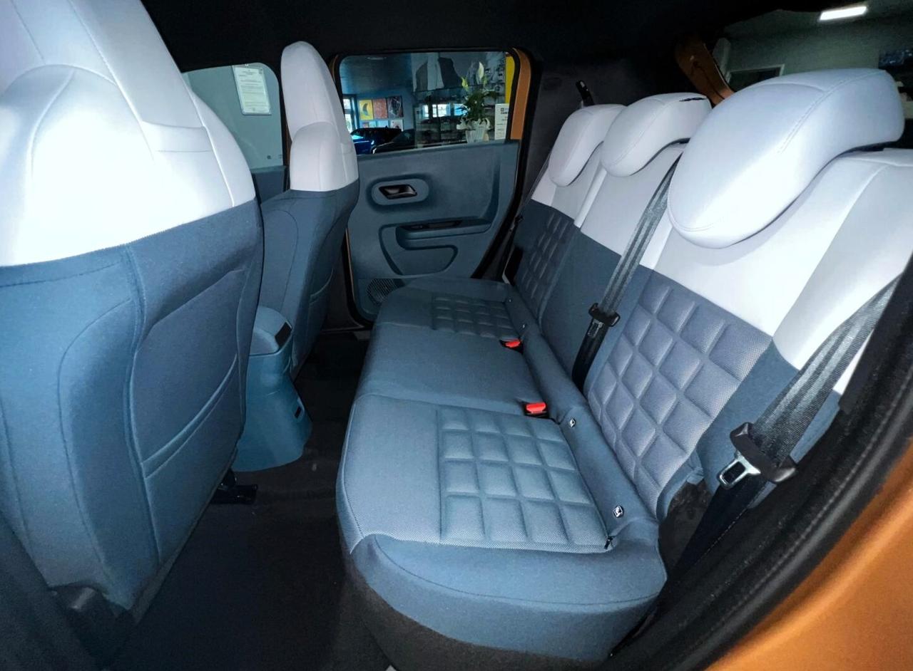 Fiat Grande Panda 1.2 Hybrid 110 CV S&S La Prima