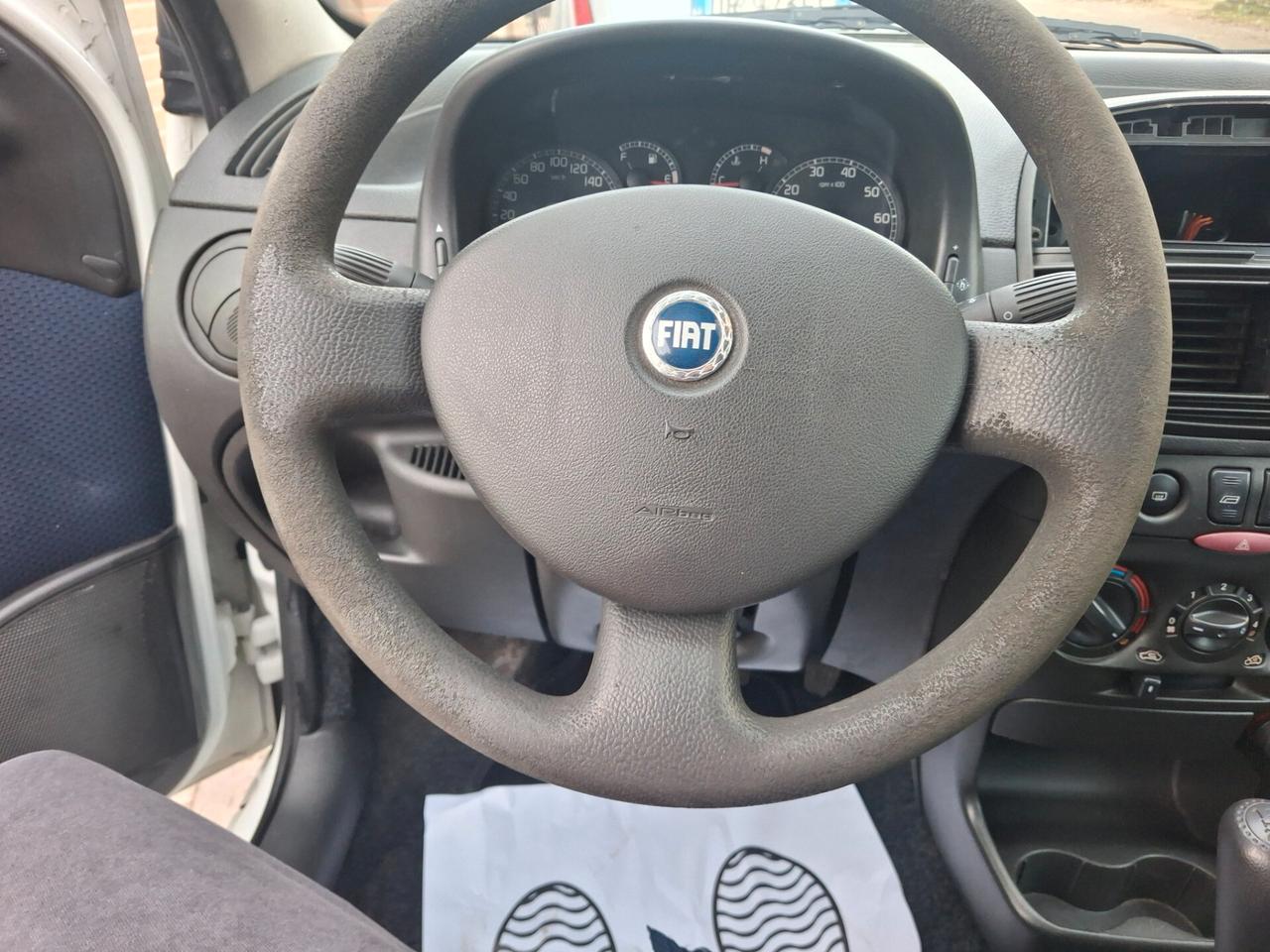 Fiat Punto 1.3 JTD 3p. 4 p.ti Active Van