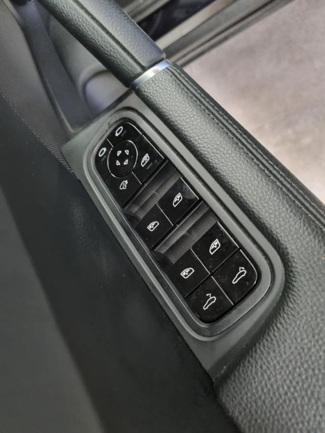 PORSCHE Cayenne 3.0 V6 PackSportAlleggerito