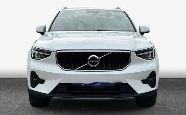 VOLVO XC40 B3 automatico Core N1