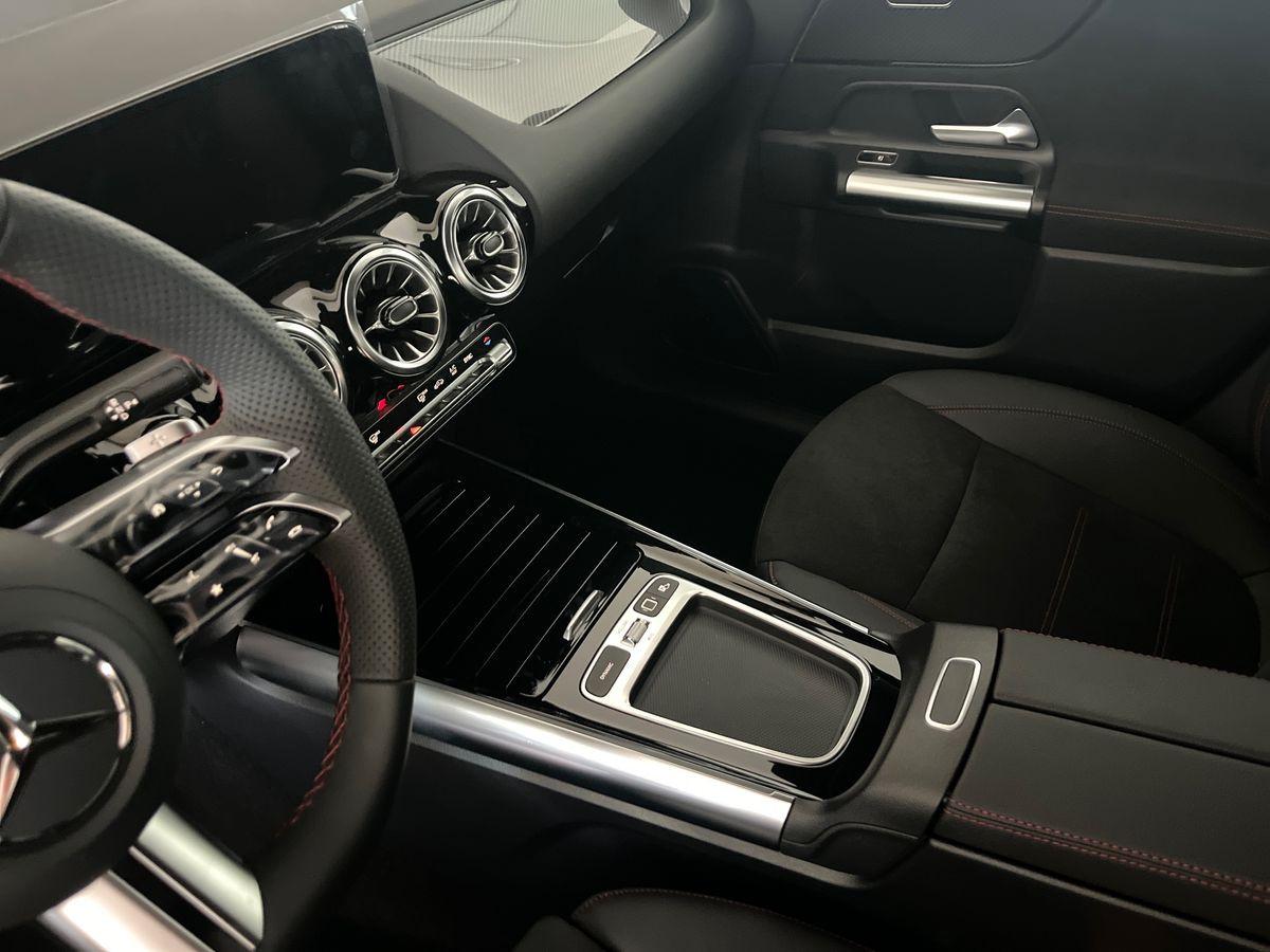 Mercedes-Benz GLA 200 d Automatic 4MATIC