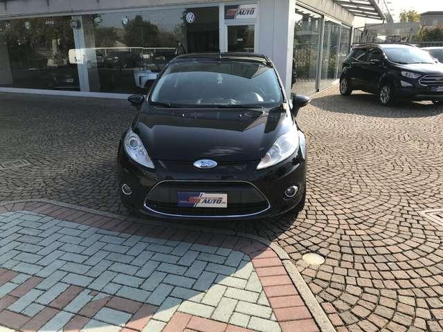 Ford Fiesta 1.2 TITANIUM GPL