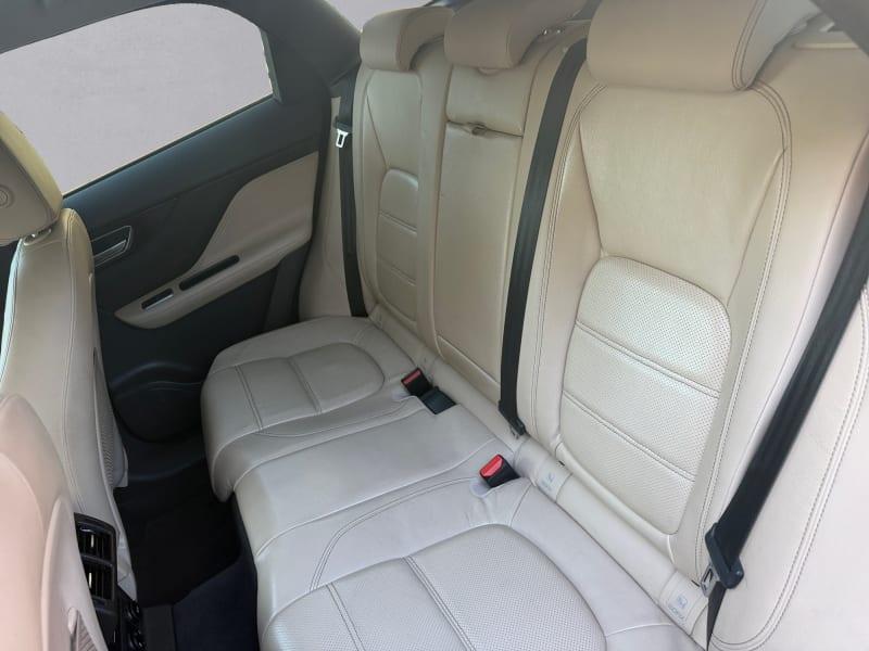 JAGUAR F-PACE 2.0 D 180 CV AWD AUT. PR