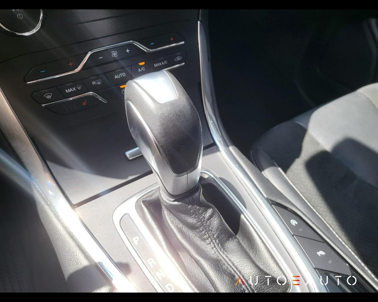 FORD S-Max II - S-Max 2.0 tdci Titanium s&s 150cv powershift